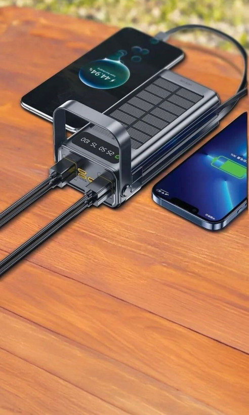 پاوربانک خورشیدی گرین لاین مدل Solar Max | ظرفیت ۳۰٬۰۰۰ میلیآمپرساعت